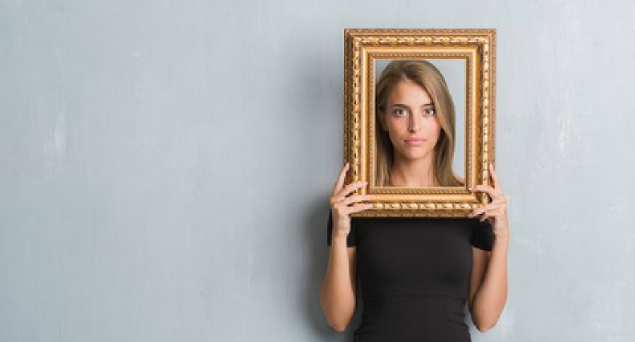 Picture Frame Parlour Game